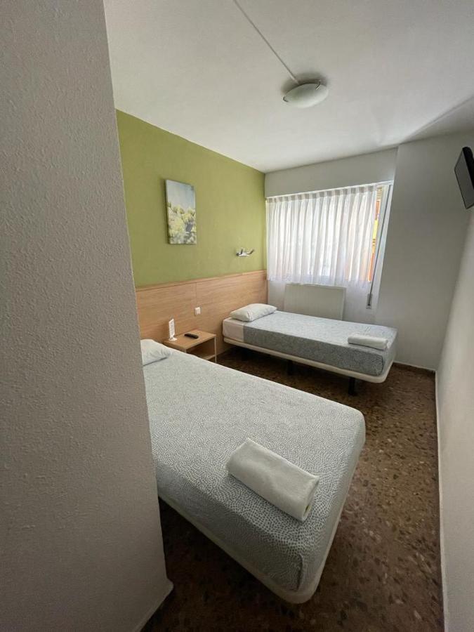 Hostal Milmarcos Zaragoza Dış mekan fotoğraf