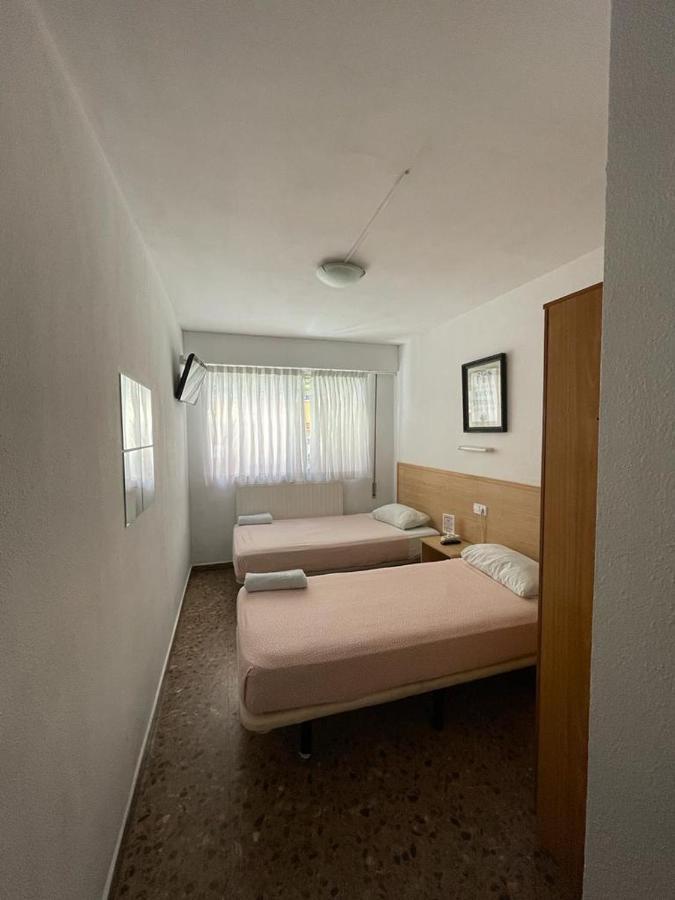 Hostal Milmarcos Zaragoza Dış mekan fotoğraf