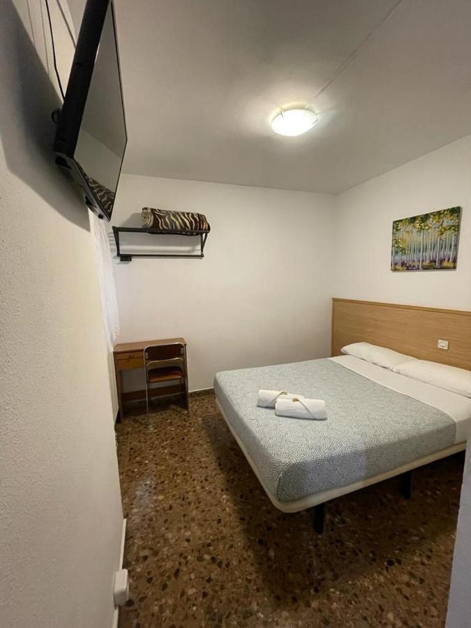 Hostal Milmarcos Zaragoza Dış mekan fotoğraf