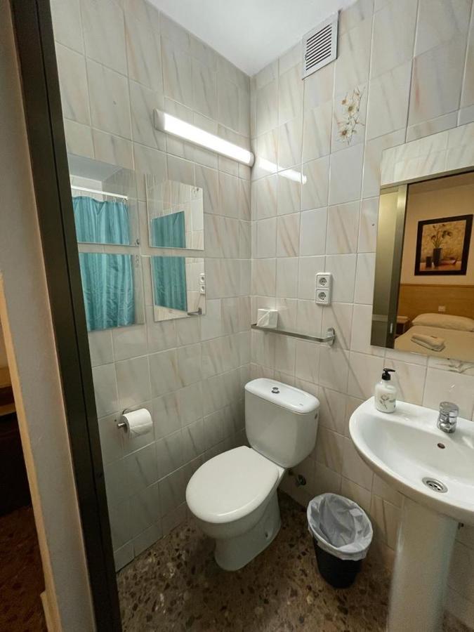 Hostal Milmarcos Zaragoza Dış mekan fotoğraf
