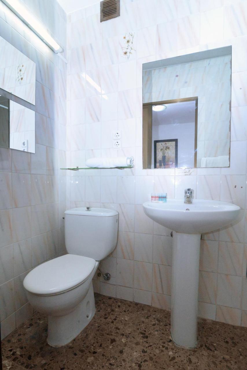 Hostal Milmarcos Zaragoza Dış mekan fotoğraf
