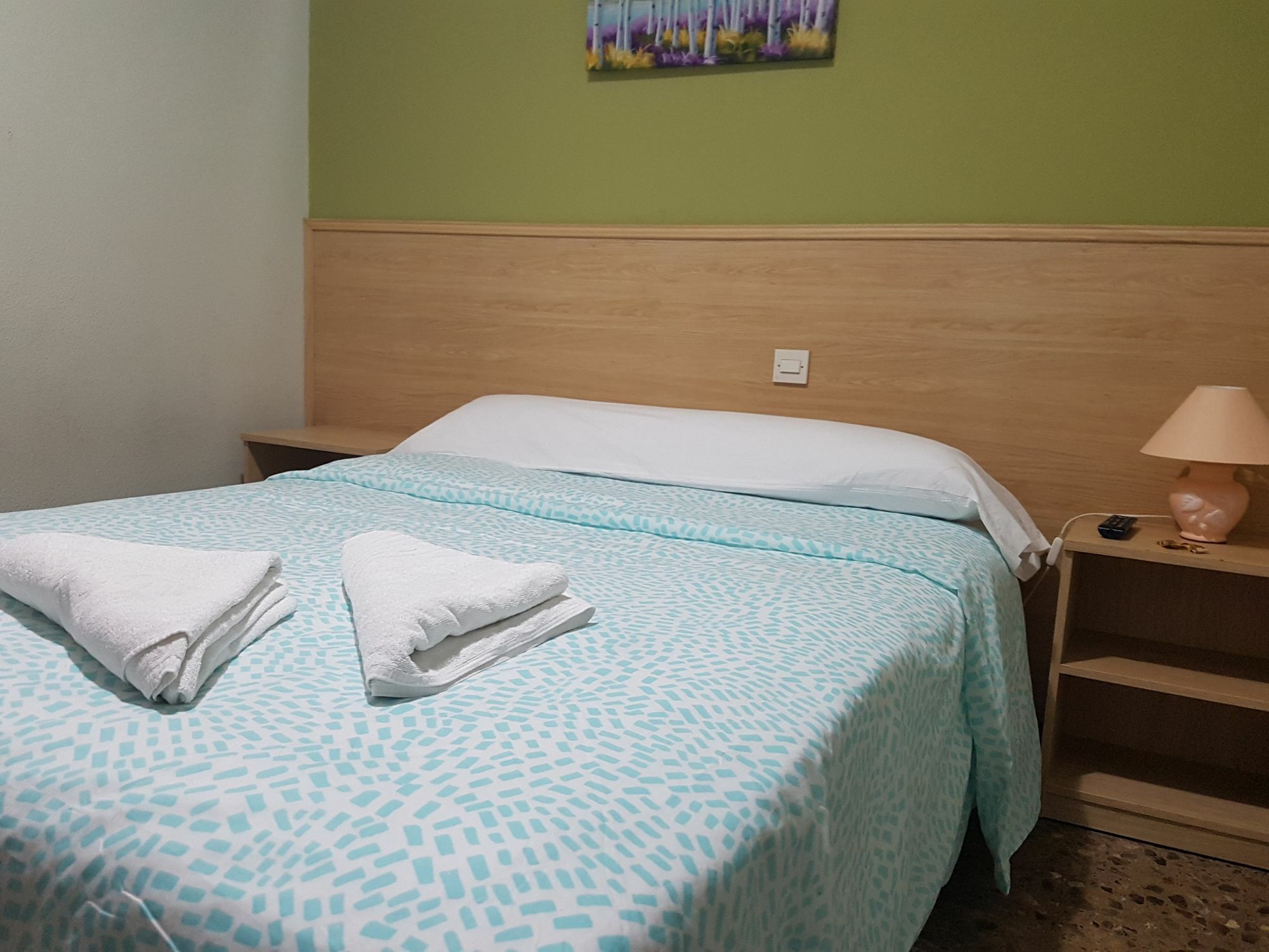Hostal Milmarcos Zaragoza Dış mekan fotoğraf